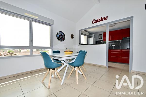 Appartement à vendre 3 pièces 74 m² Décines-Charpieu