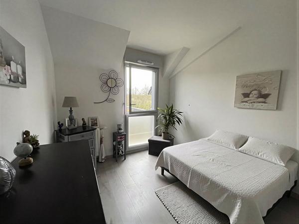 TRELAZE T3 AVEC TERRASSE,  
Trelaze 49800
