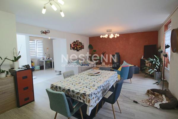 MAISON DONGES CENTRE VILLE ENVIRON 90 M2, 2 CHAMBRES,  SEJOUR 35 M², JARDIN ET GRAND GARAGE  + DEPENDANCES