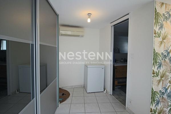 MAISON DONGES CENTRE VILLE ENVIRON 90 M2, 2 CHAMBRES,  SEJOUR 35 M², JARDIN ET GRAND GARAGE  + DEPENDANCES