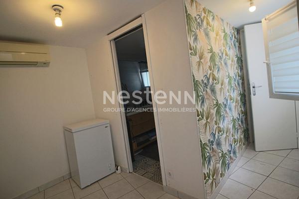 MAISON DONGES CENTRE VILLE ENVIRON 90 M2, 2 CHAMBRES,  SEJOUR 35 M², JARDIN ET GRAND GARAGE  + DEPENDANCES