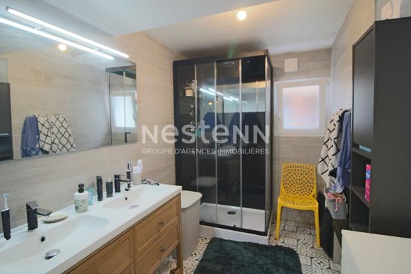 MAISON DONGES CENTRE VILLE ENVIRON 90 M2, 2 CHAMBRES,  SEJOUR 35 M², JARDIN ET GRAND GARAGE  + DEPENDANCES