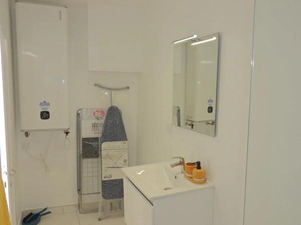Immeuble à vendre à Bourg-de-Péage (26300)