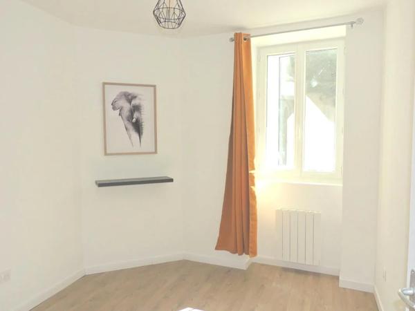 Immeuble à vendre à Bourg-de-Péage (26300)