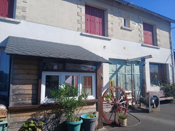 Maison à LANOBRE, 15270 - 6 pièces 174m²