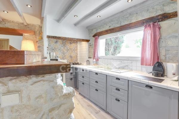 Dpt Charente Maritime (17), à vendre SAINT SULPICE DE ROYAN - Villa Charentaise de 267 m² - Terrain de 958,00 m²