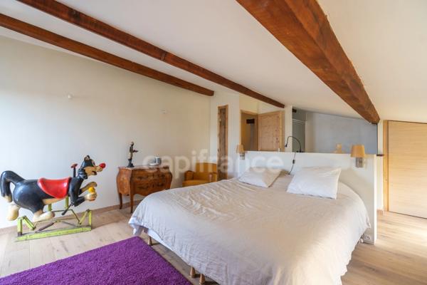 Dpt Charente Maritime (17), à vendre SAINT SULPICE DE ROYAN - Villa Charentaise de 267 m² - Terrain de 958,00 m²