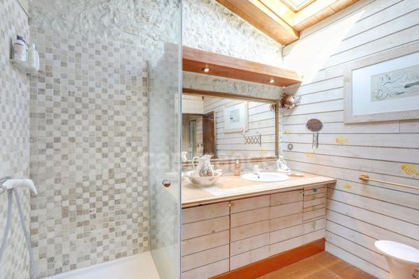 Dpt Charente Maritime (17), à vendre SAINT SULPICE DE ROYAN - Villa Charentaise de 267 m² - Terrain de 958,00 m²