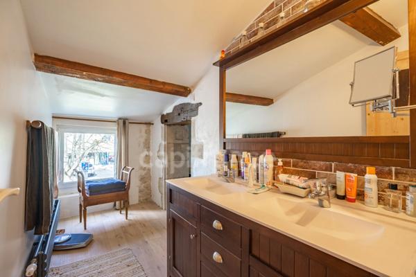 Dpt Charente Maritime (17), à vendre SAINT SULPICE DE ROYAN - Villa Charentaise de 267 m² - Terrain de 958,00 m²