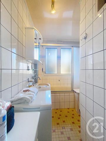 Appartement F5 à vendre  4 pièces - 84,41 m2 NANCY - 54