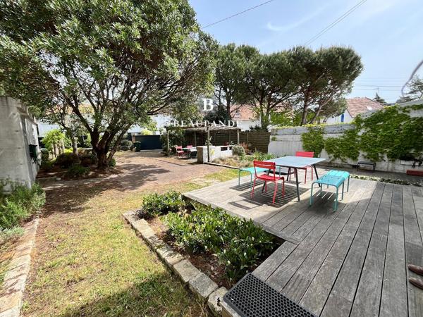 Plage et commerces à pied - Au calme,  
La baule 44500