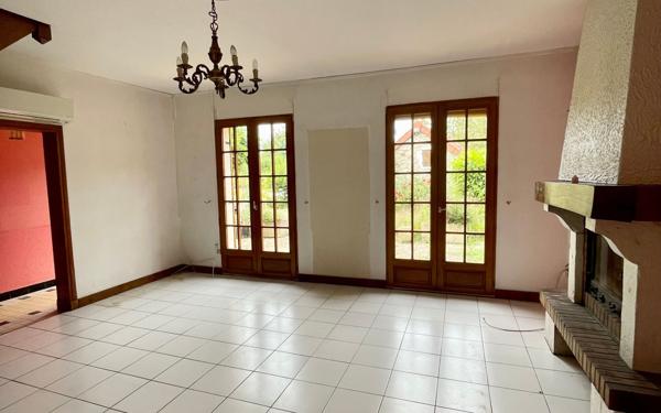 Maison à vendre    5 pièces • 93 m2 La Fermeté