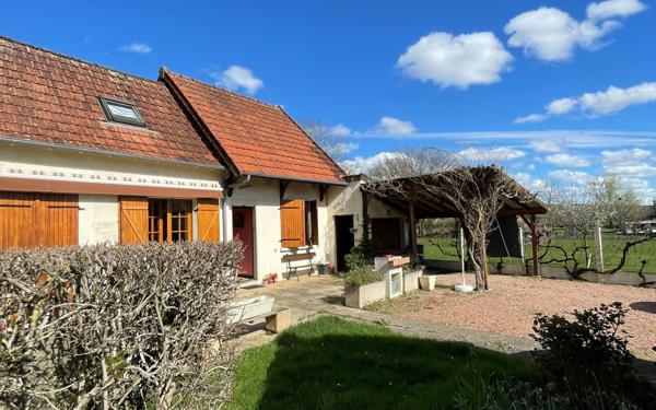 Maison à vendre    5 pièces • 93 m2 La Fermeté