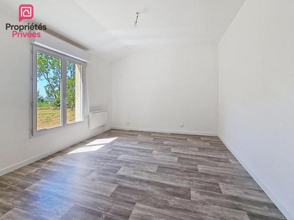 Maison et terrain de 1615m² , vue mer lointaine  Plestin Les Greves