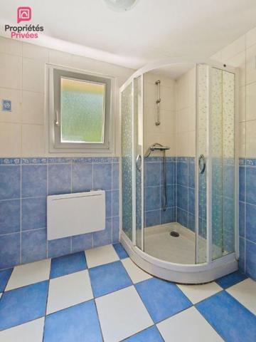 Maison et terrain de 1615m² , vue mer lointaine  Plestin Les Greves