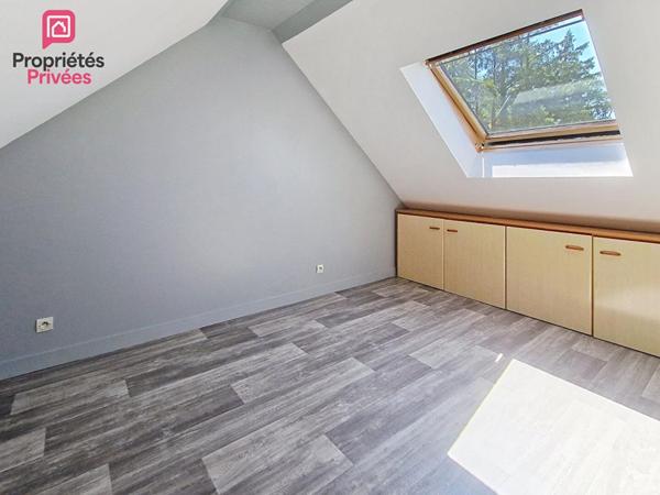 Maison et terrain de 1615m² , vue mer lointaine  Plestin Les Greves