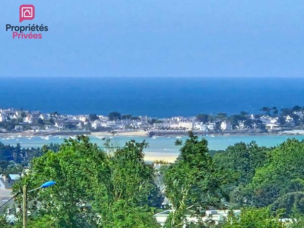 Maison et terrain de 1615m² , vue mer lointaine  Plestin Les Greves