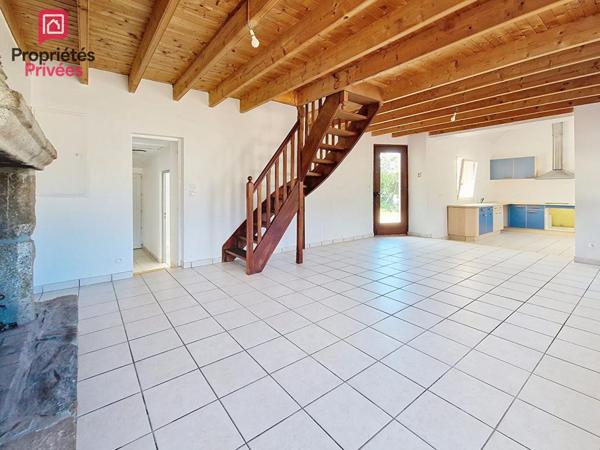 Maison et terrain de 1615m² , vue mer lointaine  Plestin Les Greves