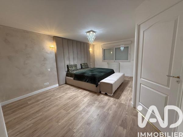 Maison à vendre 6 pièces 197 m² Drancy
