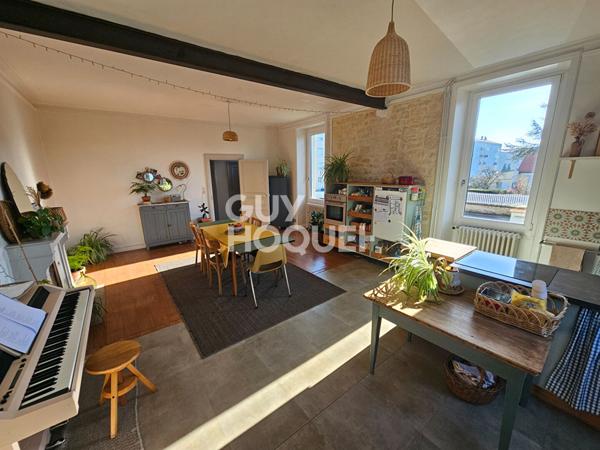 Maison familiale de caractère ? Centre-ville ? Jardin et dépendances