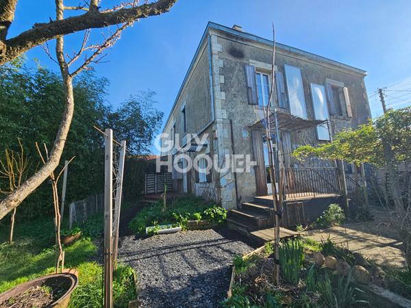 Maison familiale de caractère ? Centre-ville ? Jardin et dépendances