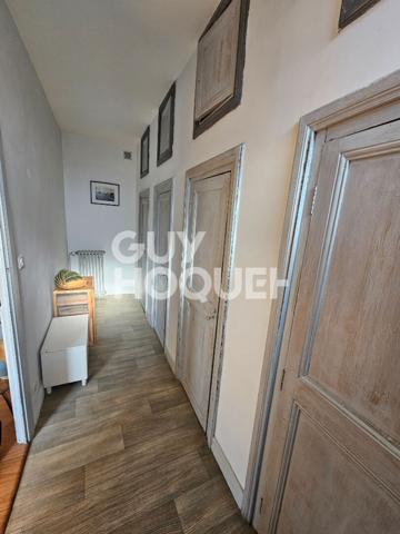 Maison familiale de caractère ? Centre-ville ? Jardin et dépendances