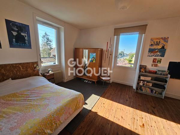 Maison familiale de caractère ? Centre-ville ? Jardin et dépendances