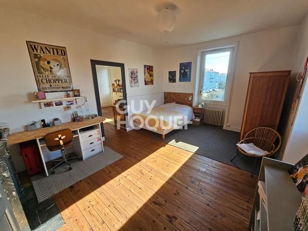 Maison familiale de caractère ? Centre-ville ? Jardin et dépendances