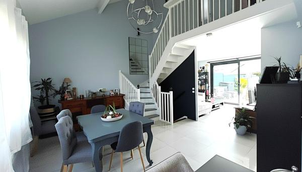 (95420) MAGNY EN VEXIN  , Maison 8 pièces ,120m2 , grand  séjour, 4 chambres, garage , jardin clos