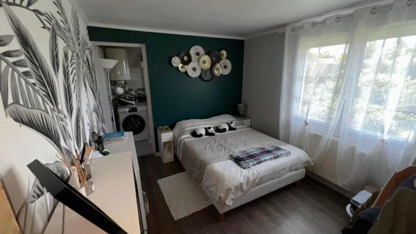 (95420) MAGNY EN VEXIN  , Maison 8 pièces ,120m2 , grand  séjour, 4 chambres, garage , jardin clos