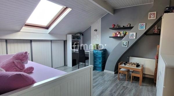 Maison 5 pièces - Garage et dépendance