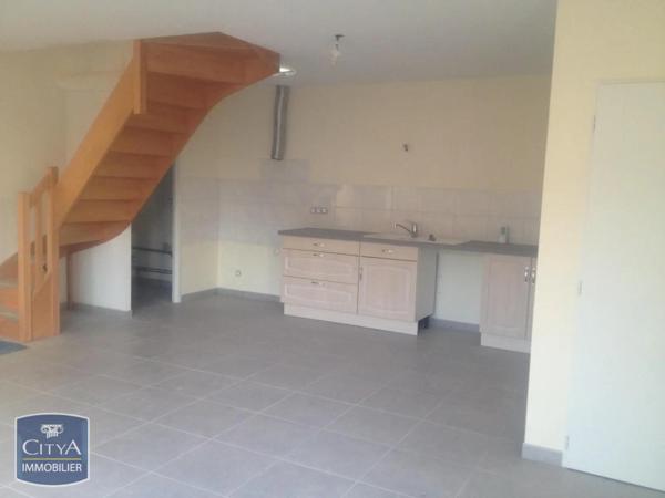 Maison à louer 4 pièces 80.73m² Cissé (86170)