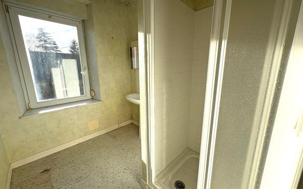 Maison à vendre    4 pièces • 95,47 m2 Plounévez-Quintin