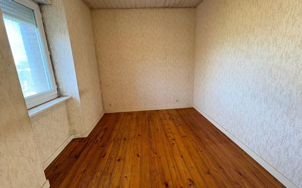 Maison à vendre    4 pièces • 95,47 m2 Plounévez-Quintin