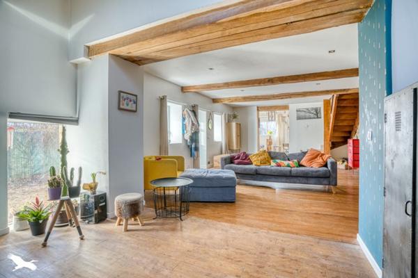 Maison à vendre |  Salles |  7 pièces | 156 m²