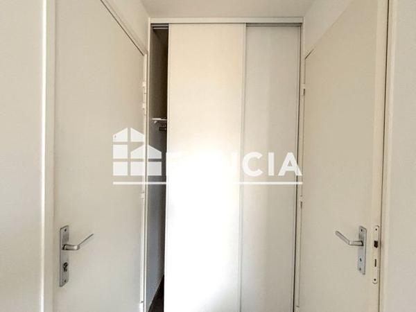 Location Appartement 2 pièces 43.1 m² - 70 BOULEVARD DE LA REPUBLIQUE Voiron 38500