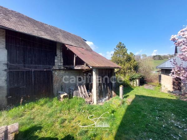 Terrain et granges à vendre SAINTE HELENE DU LAC (73)