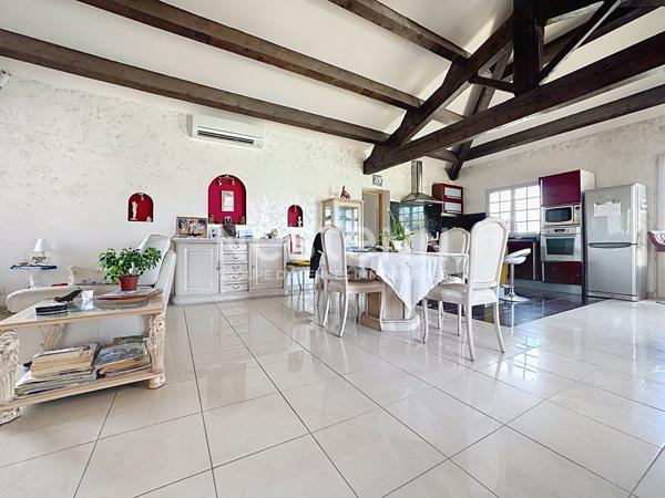 Propriété d'exception à Narbonne ? Calme, espace et art de vivre
