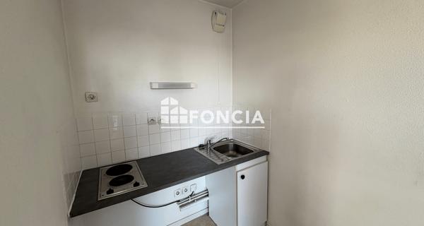 À vendre Studio 44.77 m² - Talence 33400