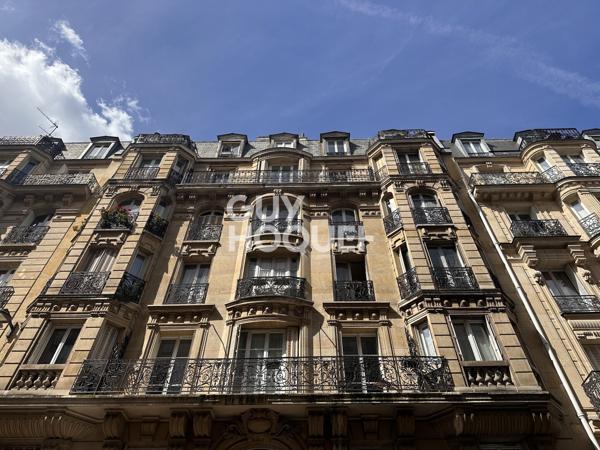 PARIS 17ème : appartement T3 à vendre