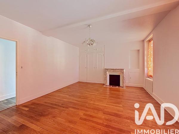 Location maison 5 pièces 135,5 m² Lucenay-lès-Aix