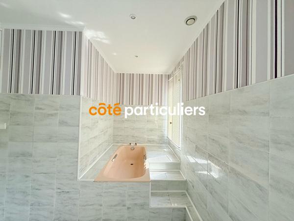 Vente Appartement109 m² - 5 Pièces - ELBEUF (76500)