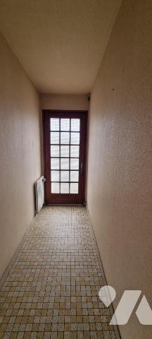 LA GUERCHE DE BGNE - Centre ville - Maison avec terrain