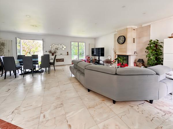 Maison 6 pièces avec piscine Bièvres DPE C