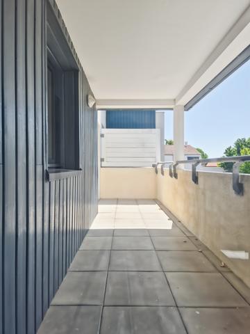 Appartement
         2 pièces
        - 54 m² Exclusivité 186 500 € *