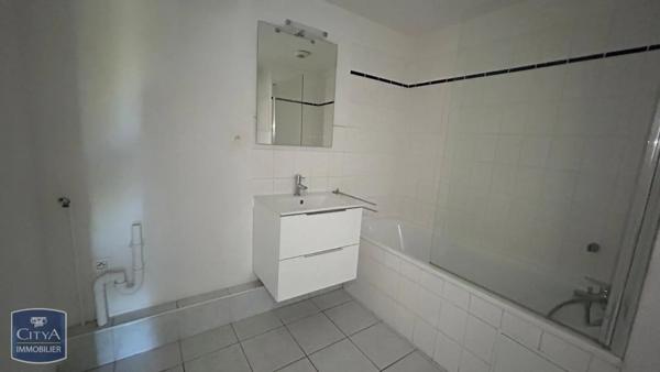 Appartement à louer 4 pièces 83m² Kingersheim (68260)