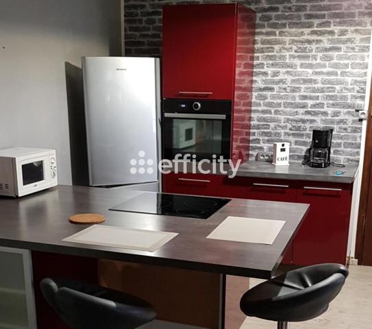 Immeuble
        
        - 560 m² 1 390 000 € *