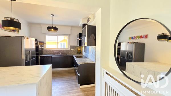 Maison à vendre 6 pièces 143 m² Urt