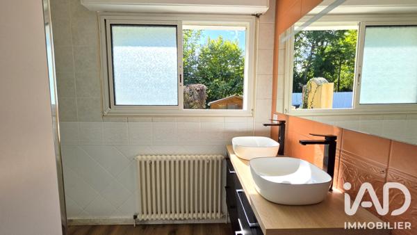 Maison à vendre 6 pièces 143 m² Urt