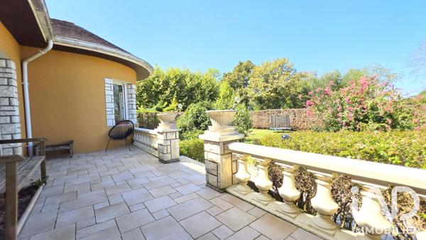 Maison à vendre 6 pièces 143 m² Urt